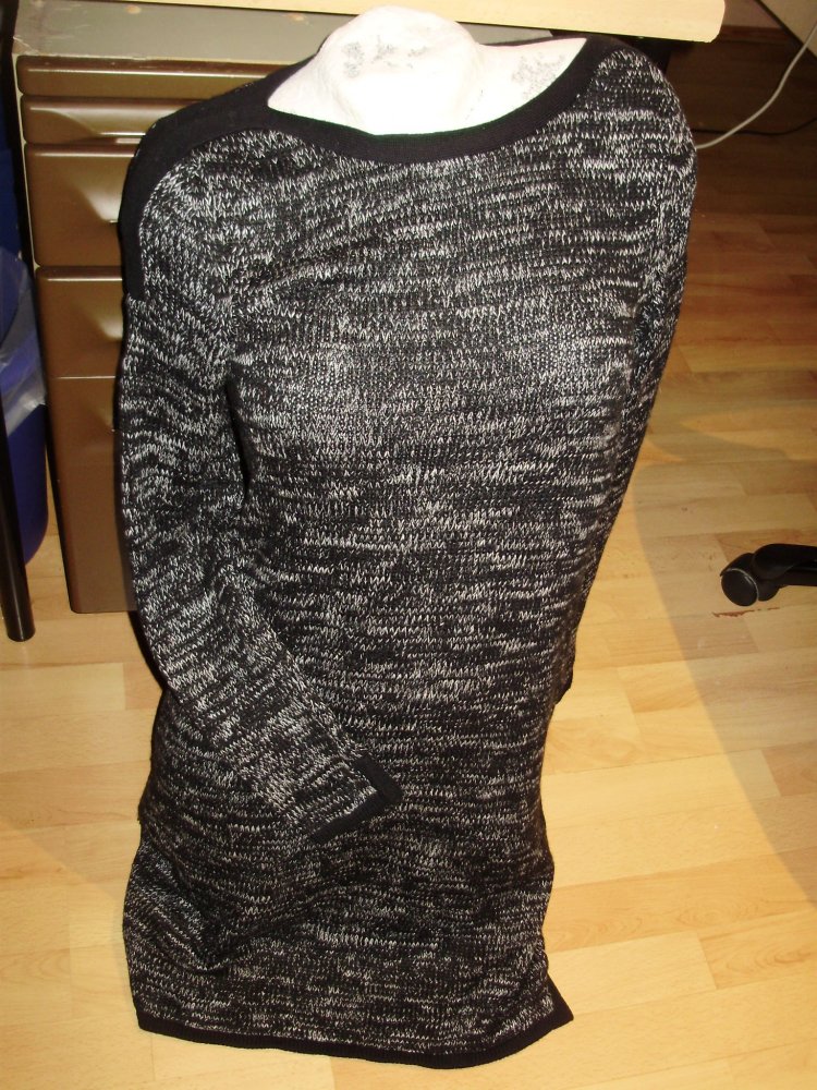 Esprit Strick Kleid schwarz weiß meliert warm S