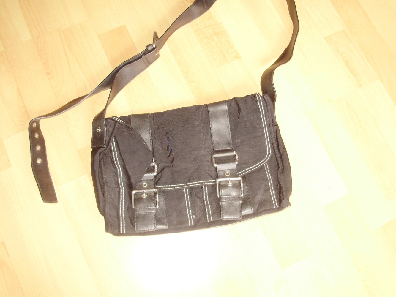 s. oliver Tasche wie kleine Aktentasche schwarz wie neu