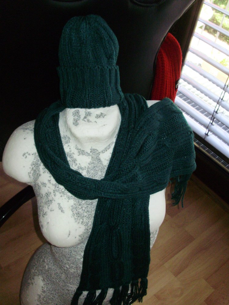 Schal Vintage + Mütze grün