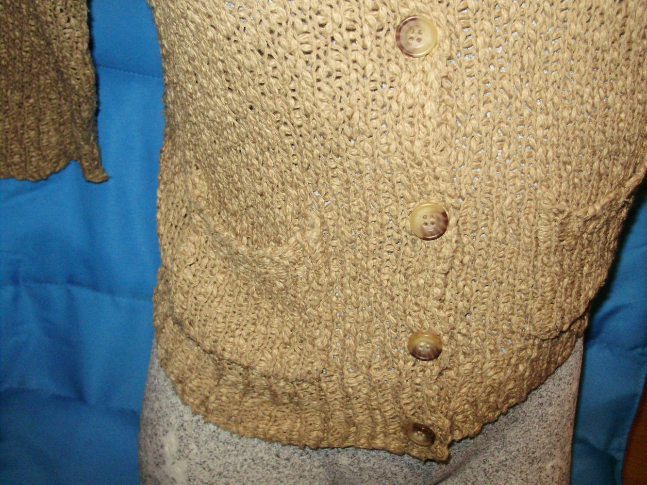 Zara Grobstrick Bändchengarn Cardigan hellbraun M