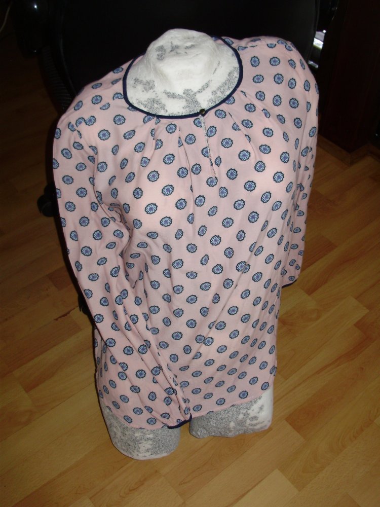 Tommy Hilfiger Bluse LA rose Muster Gr 10 =S