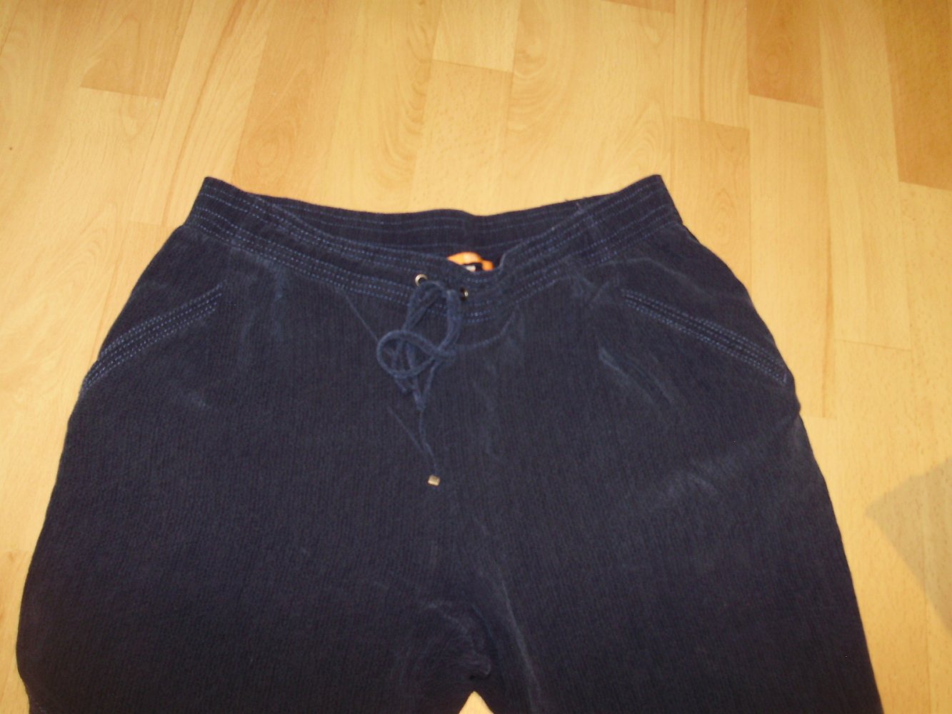 Hugo Boss Hose bequem d. blau 100% Cupro 36