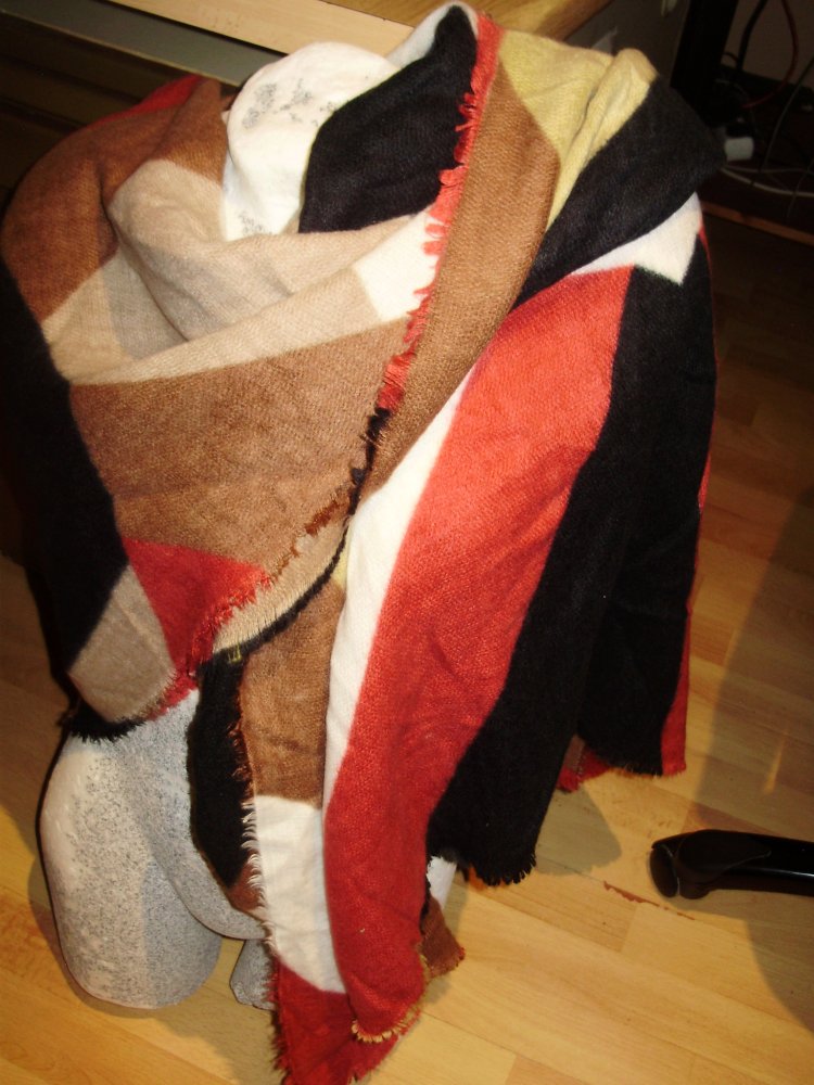 Zara Kuscheltuch sehr groß rotbraun beige schwarz senf