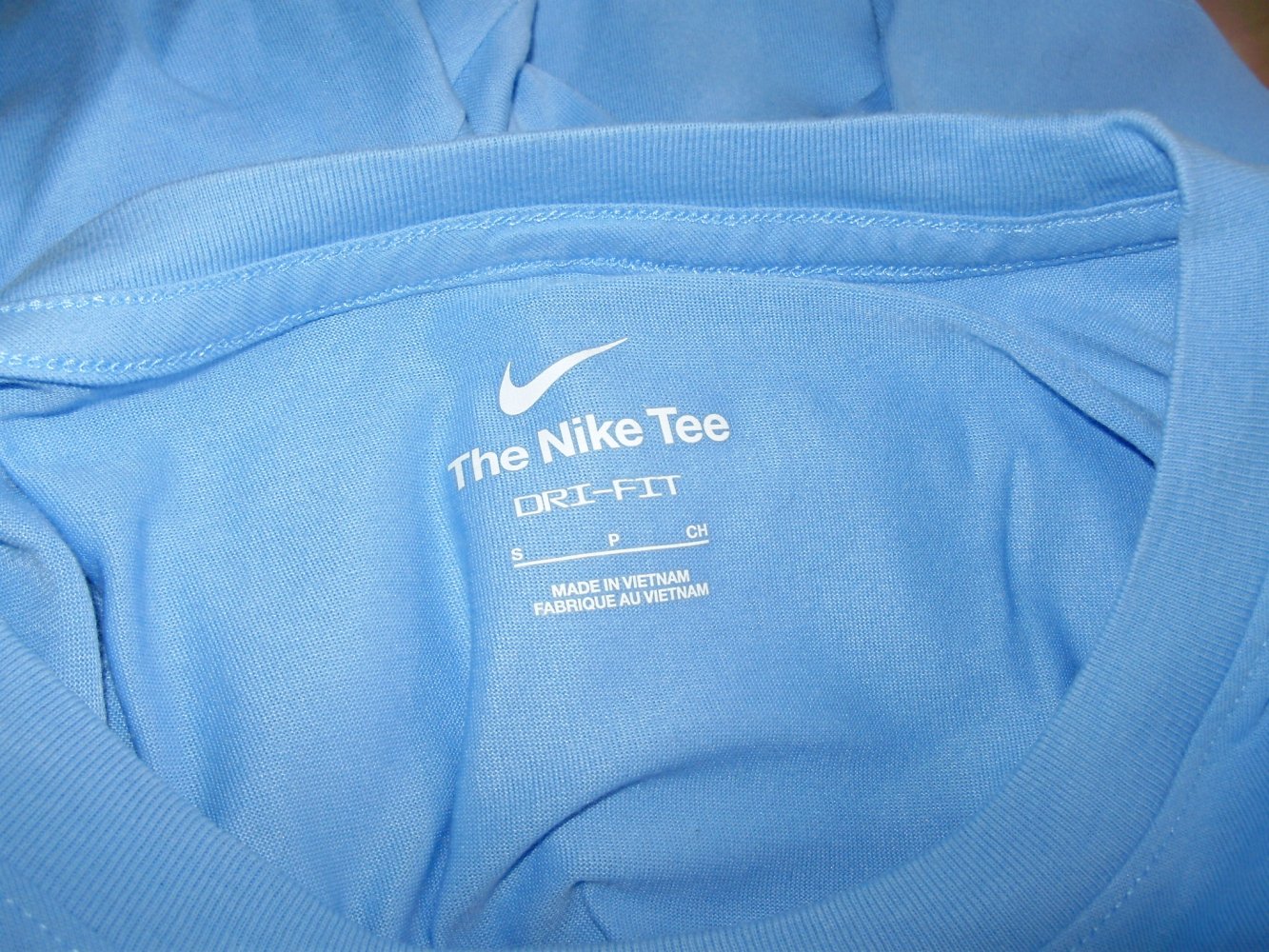 Nike Shirt himmelblau S = M
