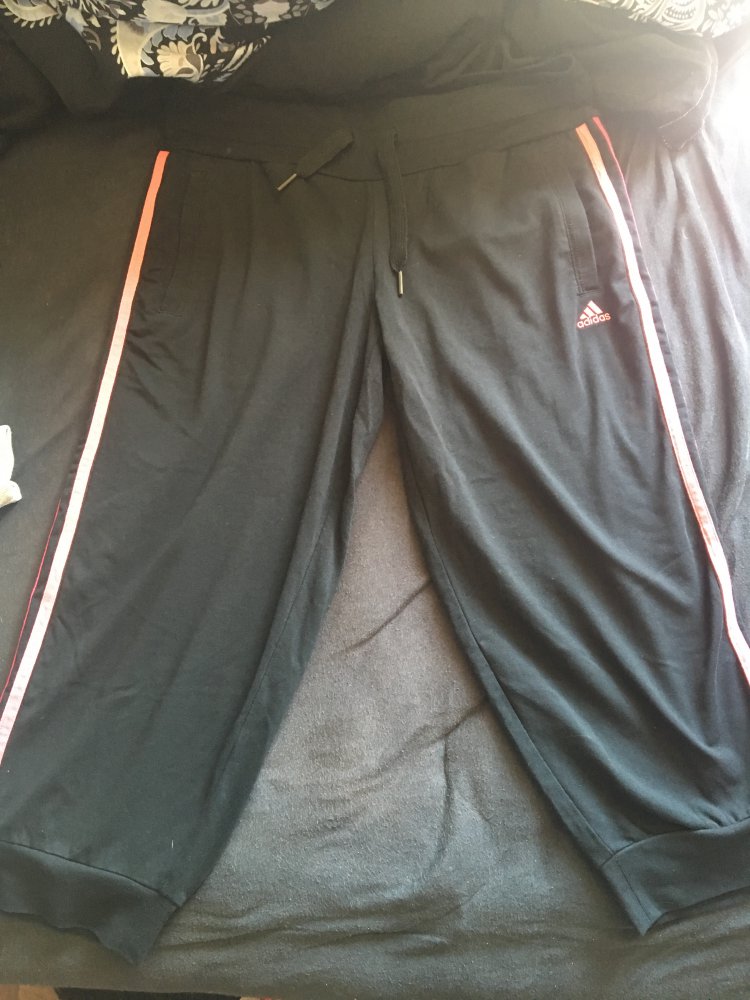 Sporthose von Adidas 