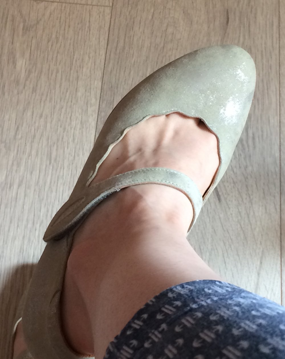 Schimmernde Lederpumps von Vabeene, Gr. 37,5