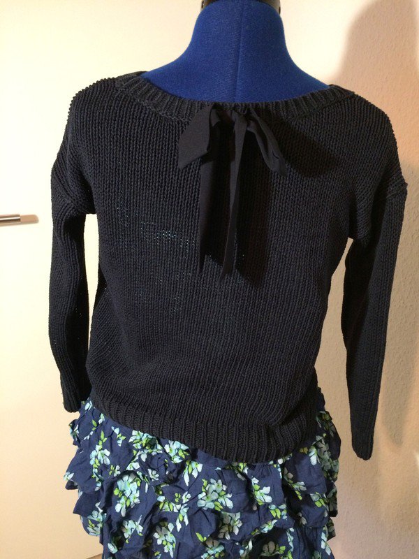 Hollister Pulli cropped mit Schleife, S/M