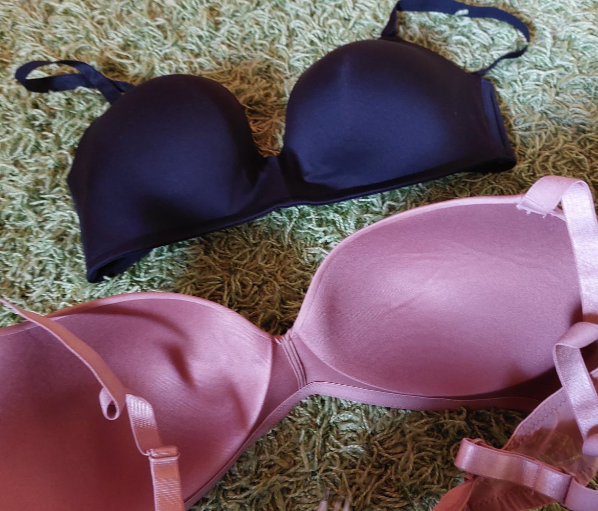 2 BHs ohne Bügel 