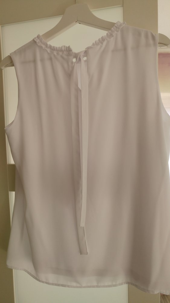 weiße Bluse