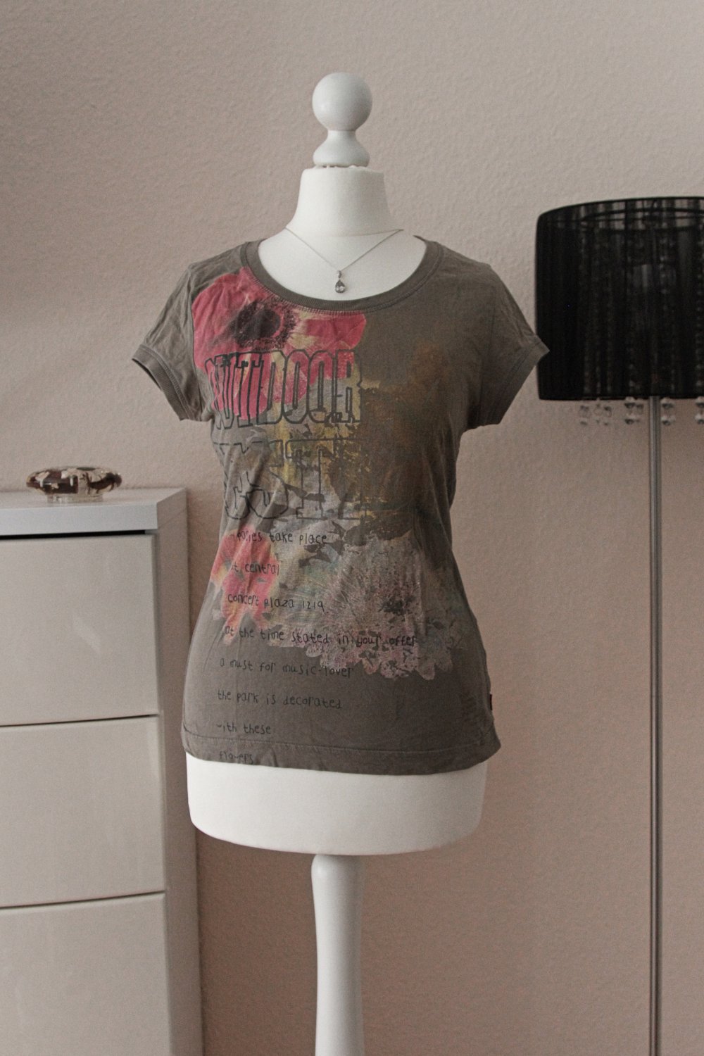 T-Shirt in khaki von S. Oliver mit Printmuster