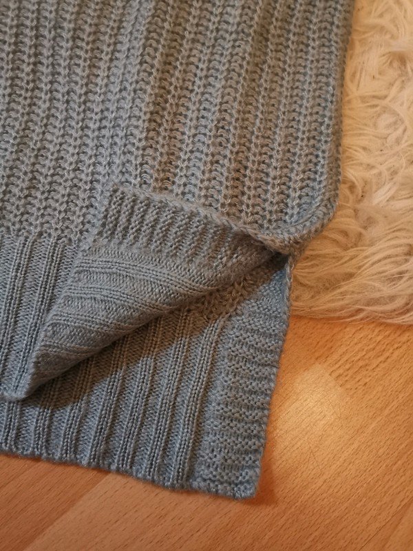 Cozy winter pullover mit Schlitz