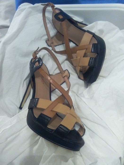 NEU Highheels schwarz braun