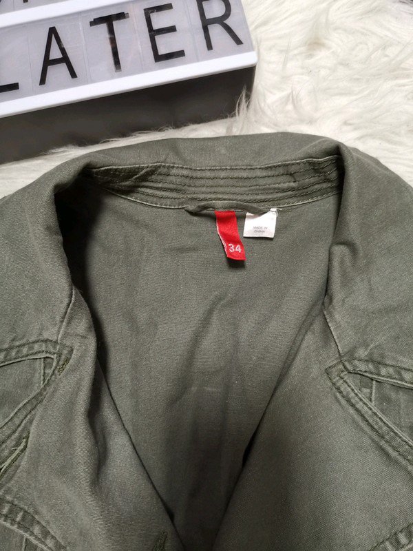 kurzer Trenchcoat Khaki