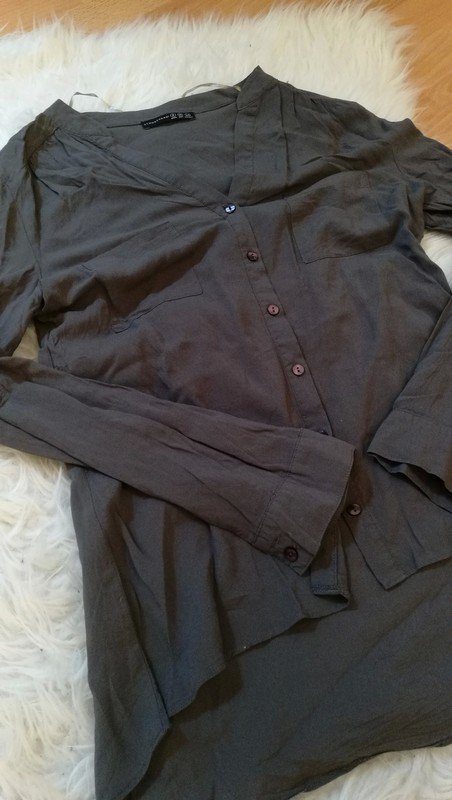 Dunkle Graue Basic Bluse