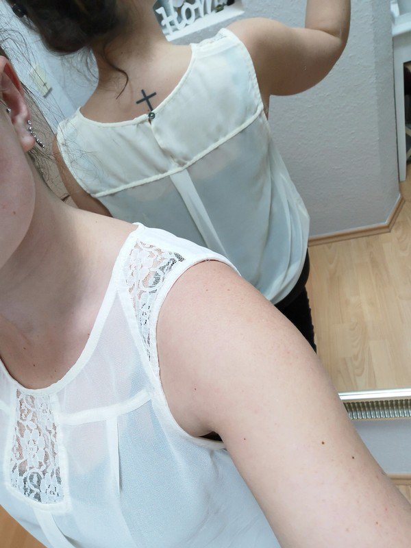 Weiße Bluse