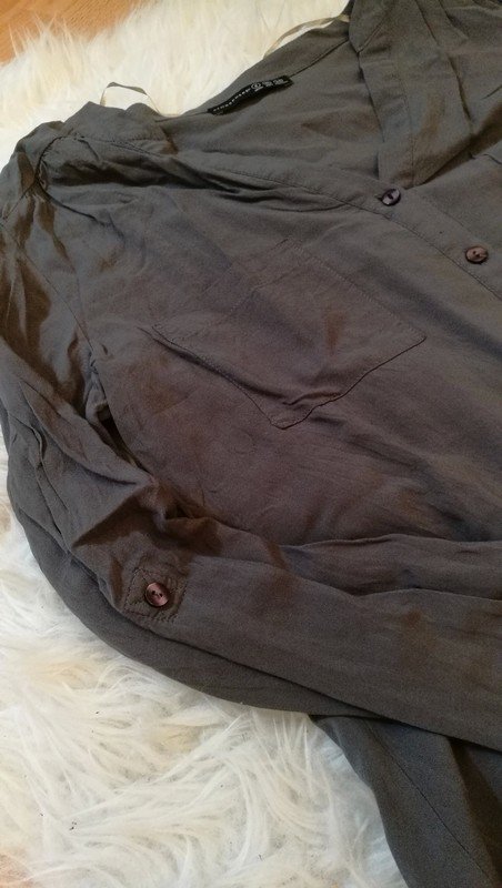 Dunkle Graue Basic Bluse