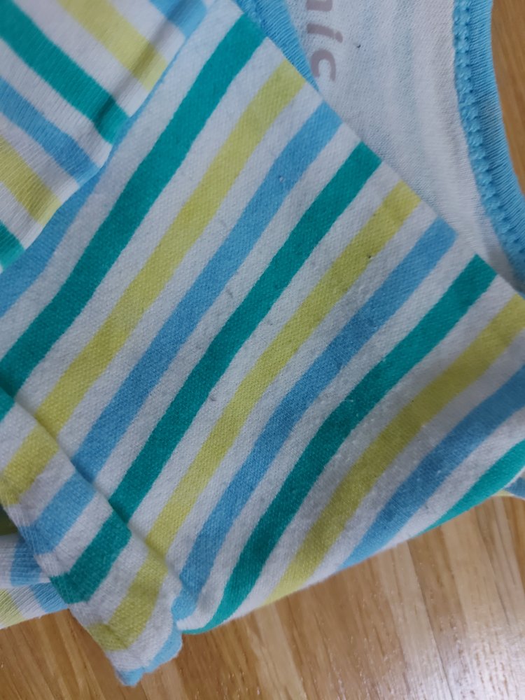 blau-türkis gestreifter Langarm-Wickelbody Gr. 68