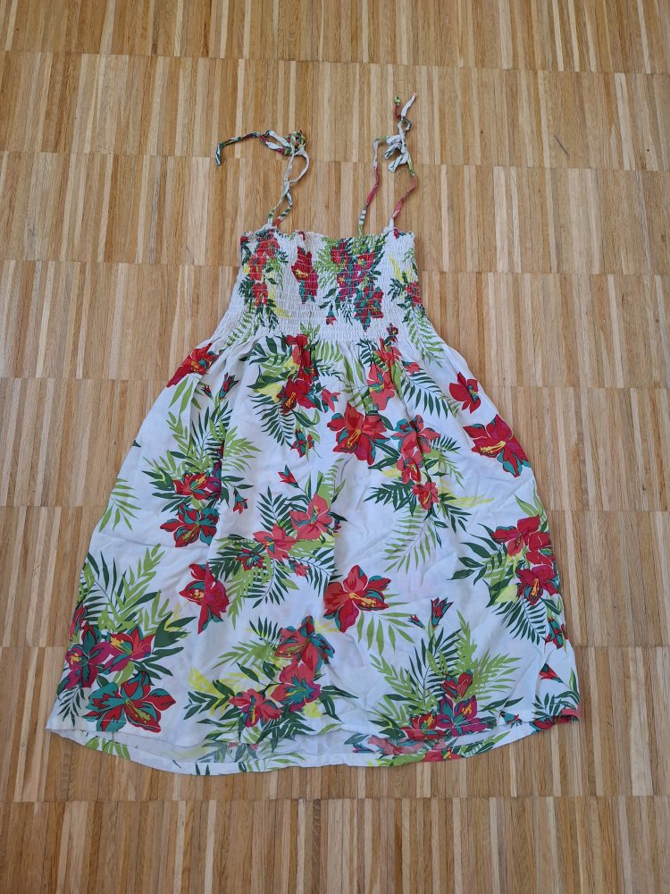 Sommerkleid mit tropischen Blumen Gr. 40