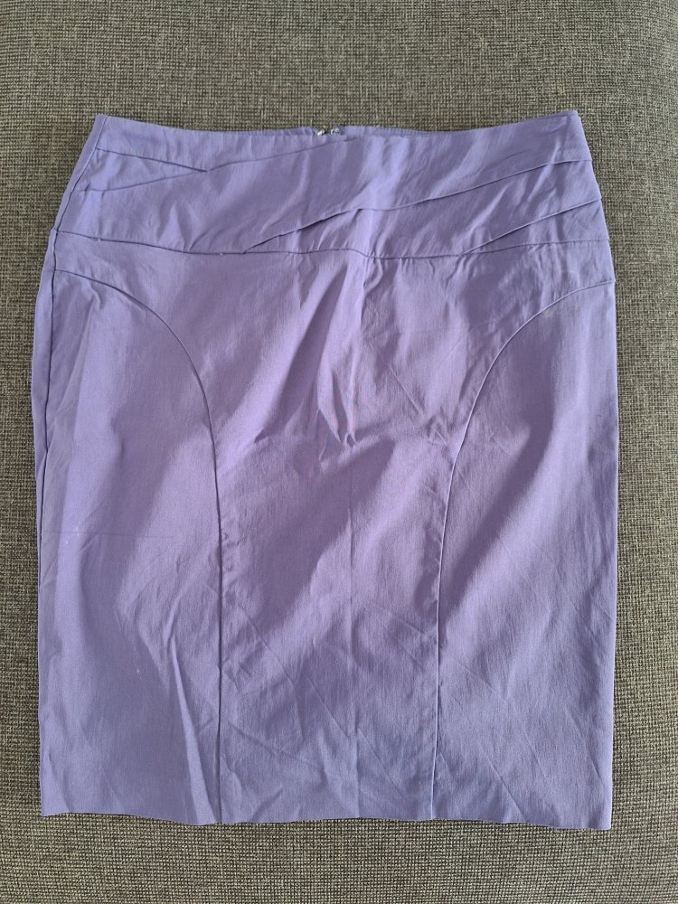 lilafarbener Bürorock / pencil skirt Gr. 38