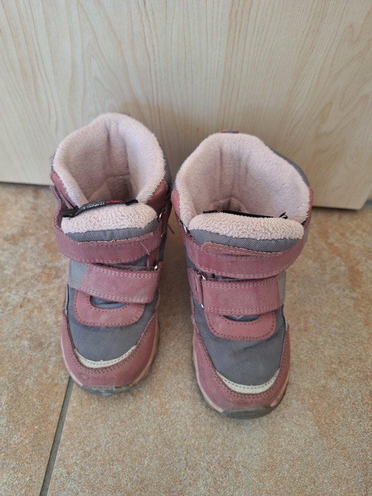 Gefütterte rosa Winterstiefel Gr. 23