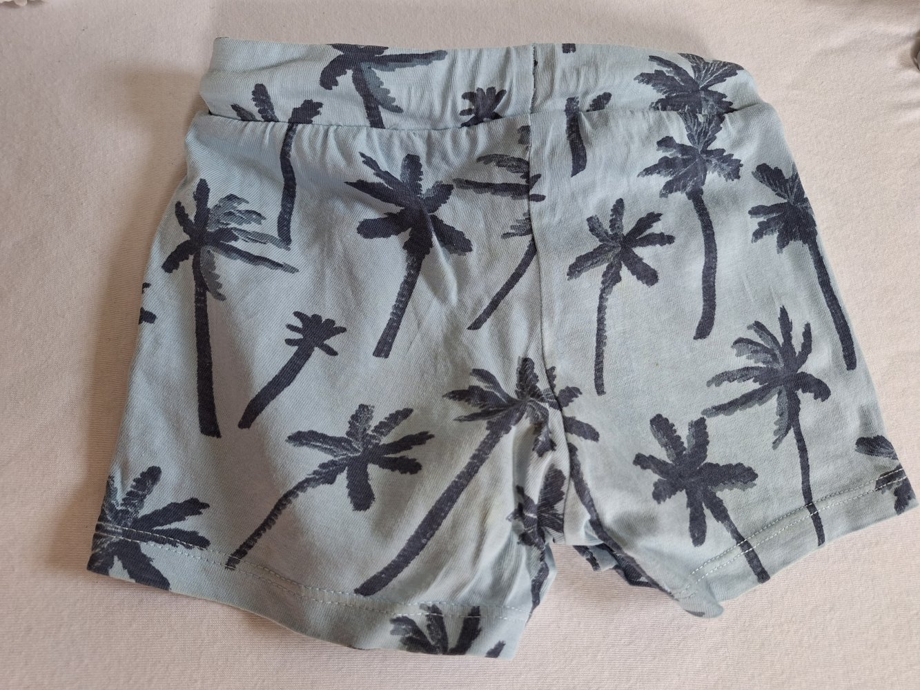 Hellblaue Hose mit Palmen, Gr. 74