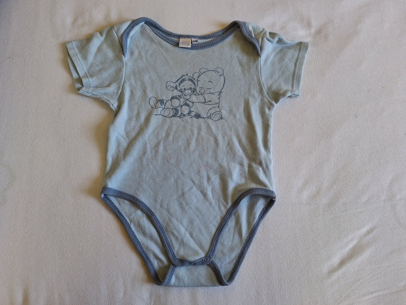 blauer Kurzarmbody Winnie Pooh & Tigger Baby 98/104