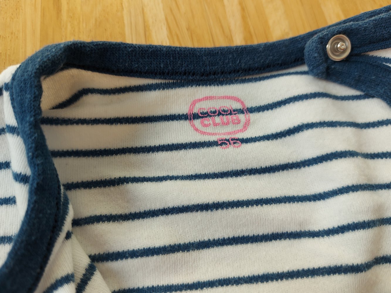 weißblau gestreifter Baby-Schlafanzug smiles for daddy Gr. 56