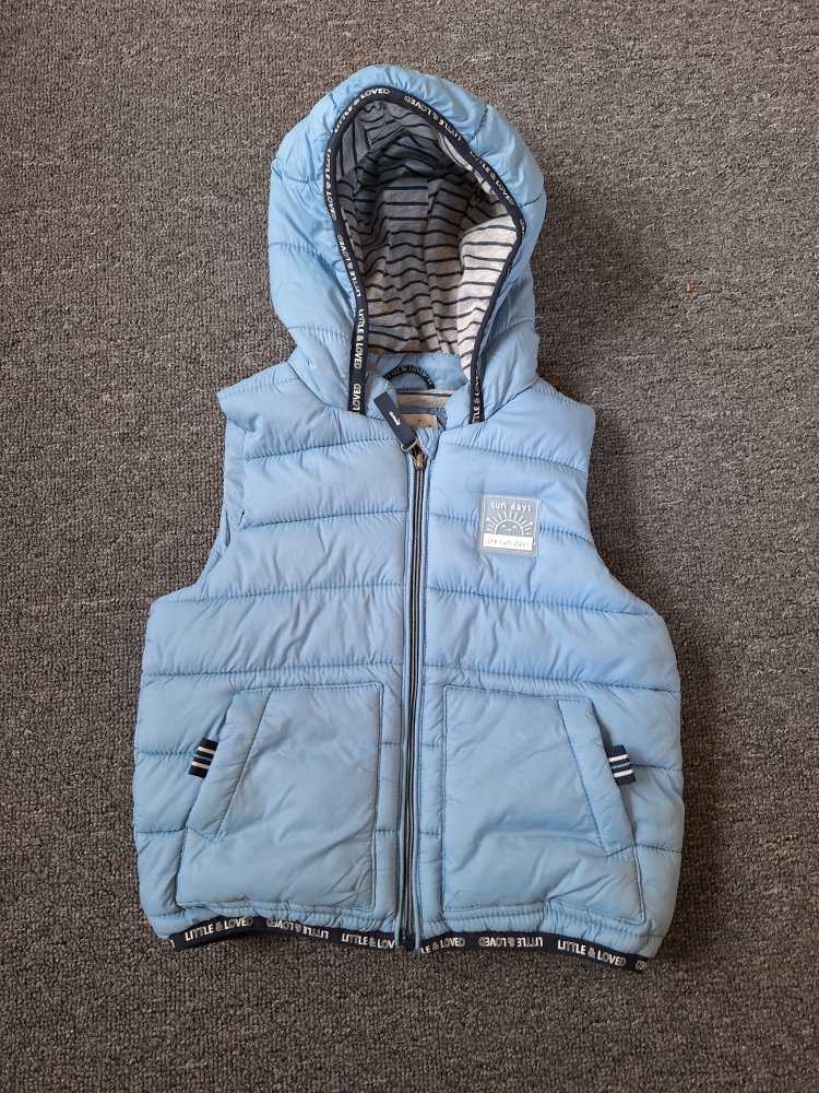 hellblaue Steppweste mit Kapuze und Reißverschluss, Gr. 92 Übergangsjacke