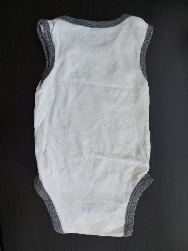 ärmelloser/kurzärmliger Jungs-Body 