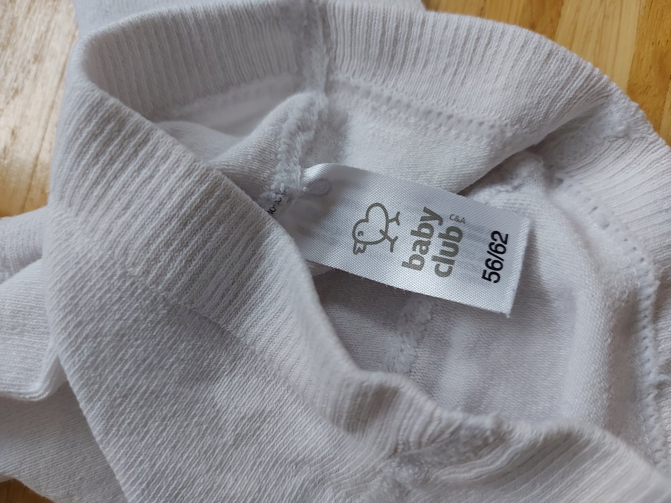 weiße Baby-Strumpfhose Gr. 56/62