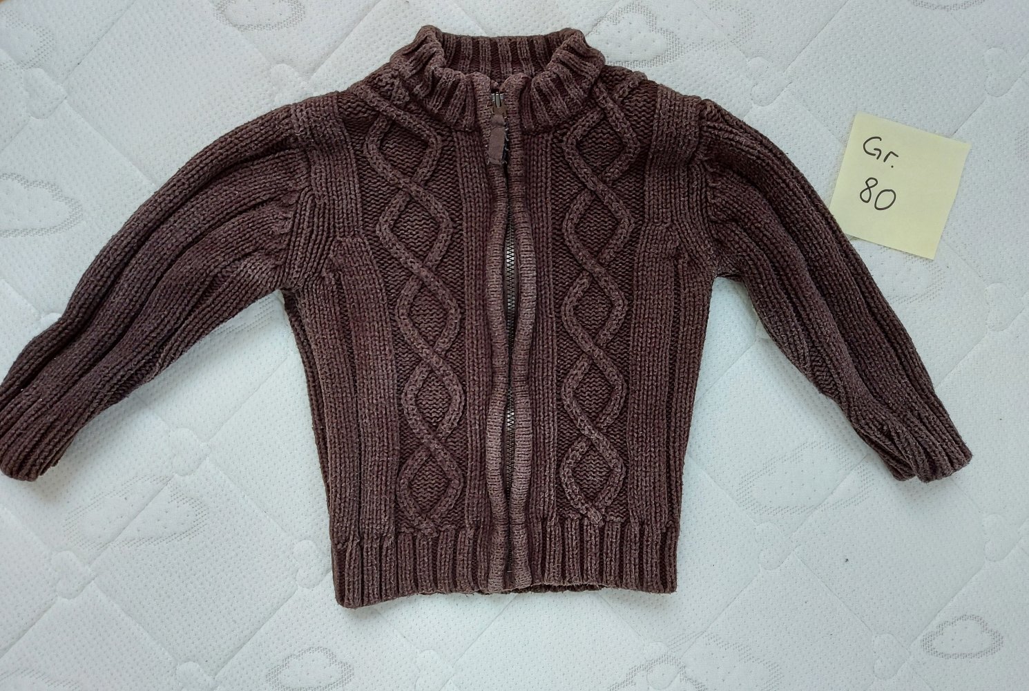 braune Baby-Strickjacke mit Elbow-Patches, Gr. 80