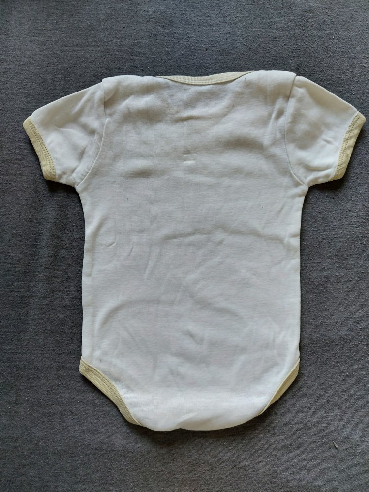 süßer Kurzarmbody mit tiger, bear and duck 