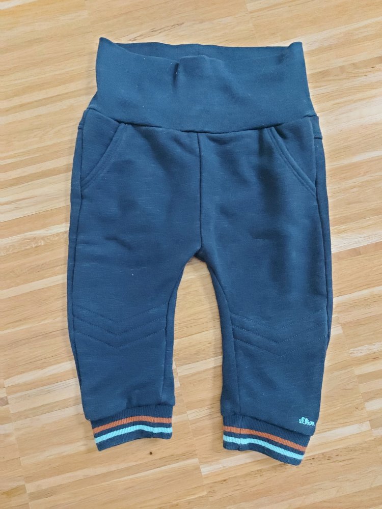 Hochwertige dunkelblaue s.Oliver-Jogginghose Gr. 62, NEU