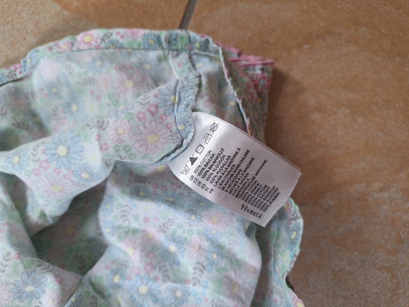 Sommershirt mit Blumen, Gr. 74