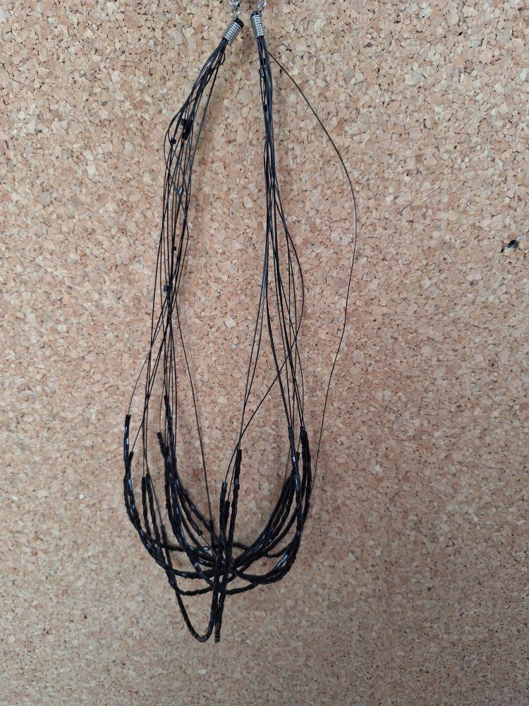 schwarze mehrreihige Modeschmuck-Halskette, Statementkette