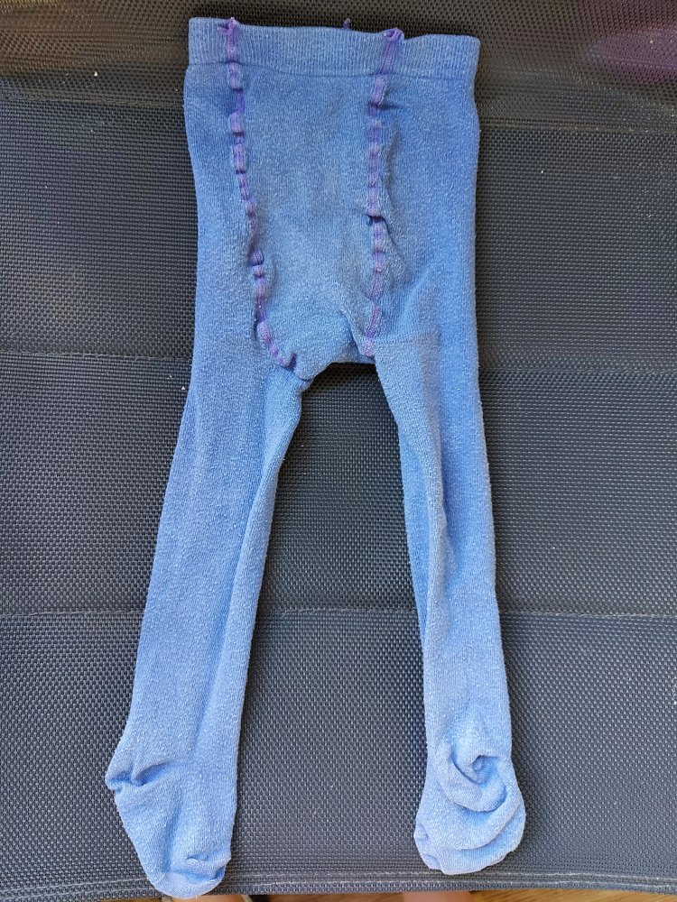 blaue Babystrumpfhose