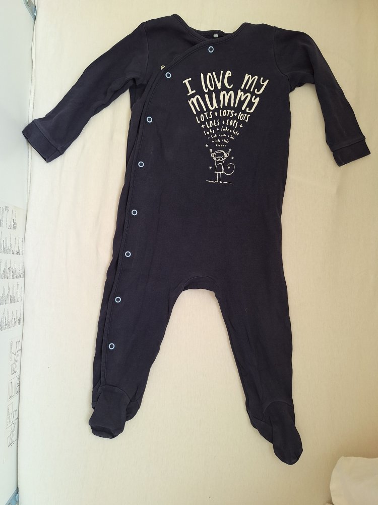 hellblauer und dunkelblauer Pyjama I love my daddy mummy