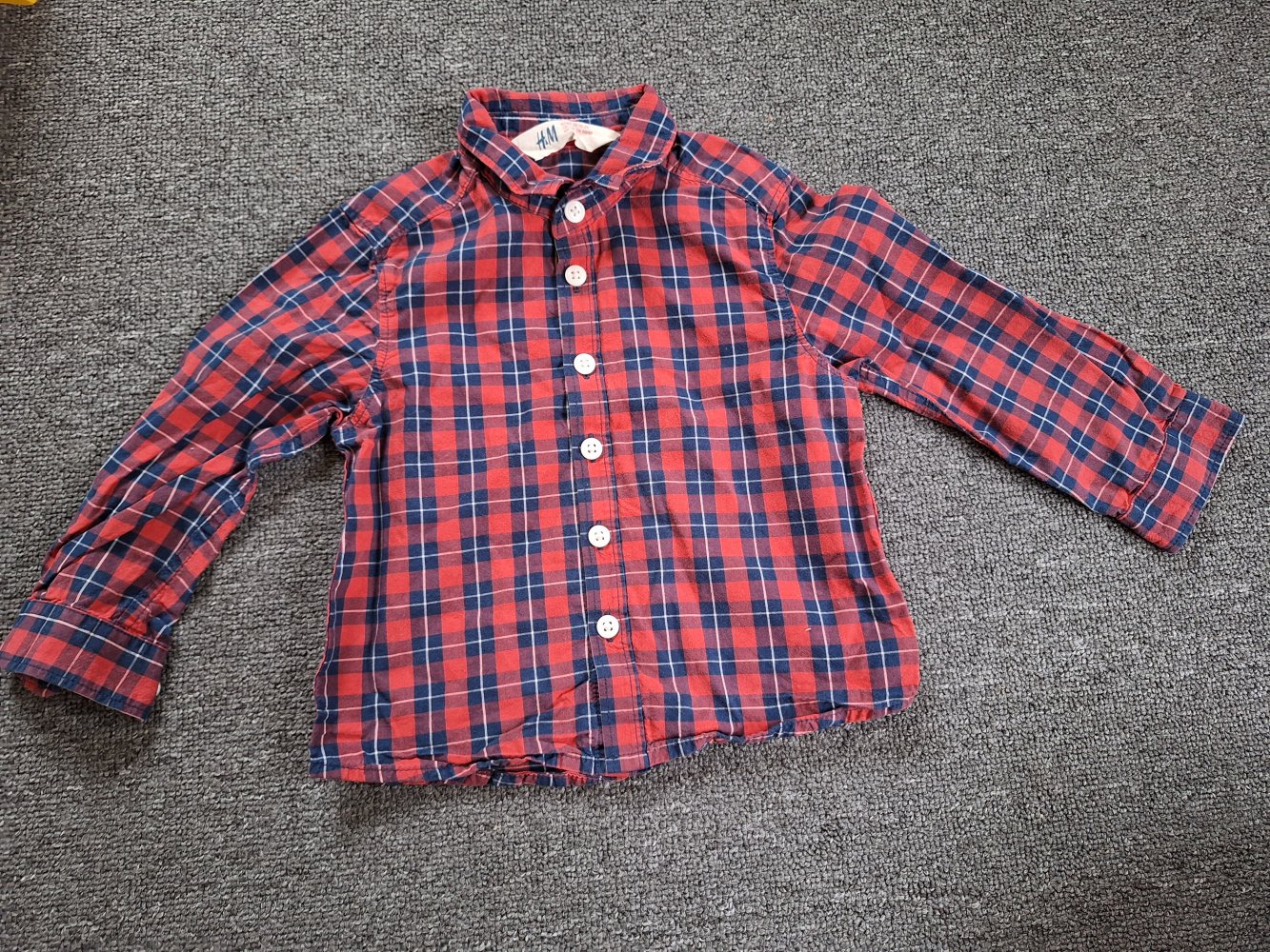 rot-blau kariertes langärmliges Hemd Gr. 92