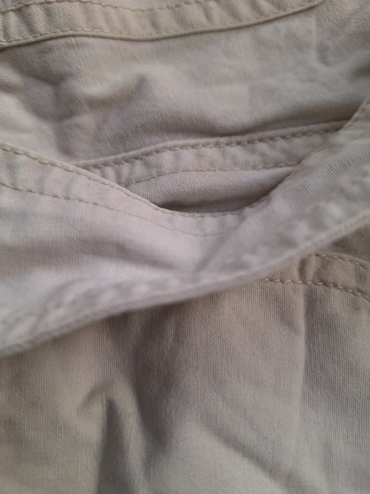 Cremefarbene Latzhose, Gr. 80