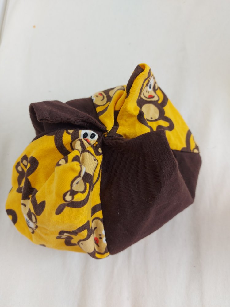 Süßes Affenmützchen für Babys 