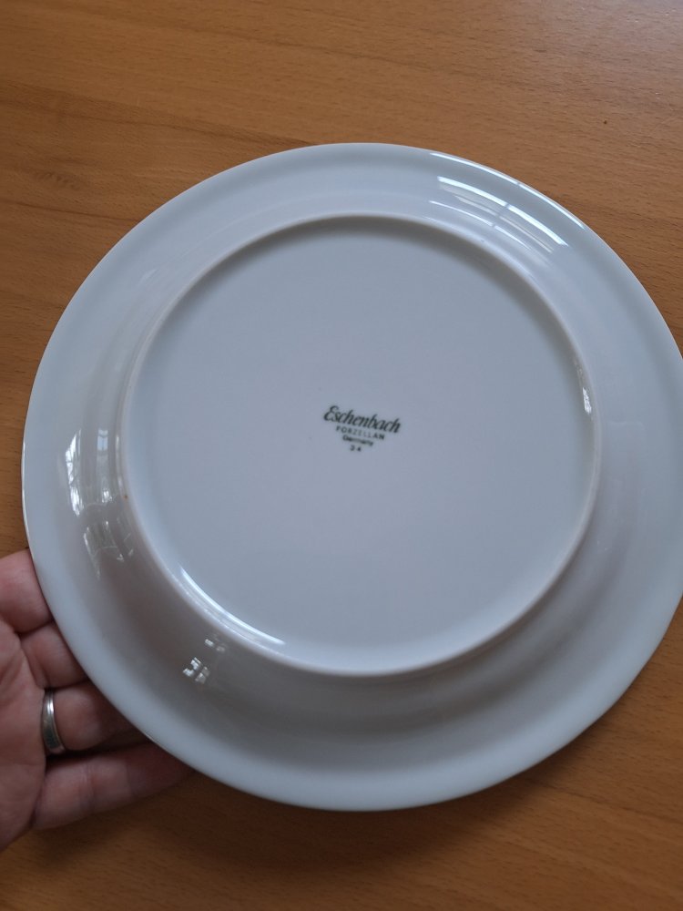 weißer Kuchenteller von Eschenbach Ambiente