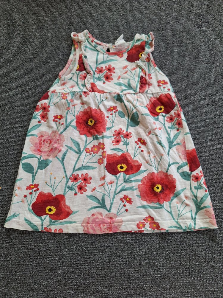 Wunderschönes Kleidchen mit Mohnblumen Gr. 74