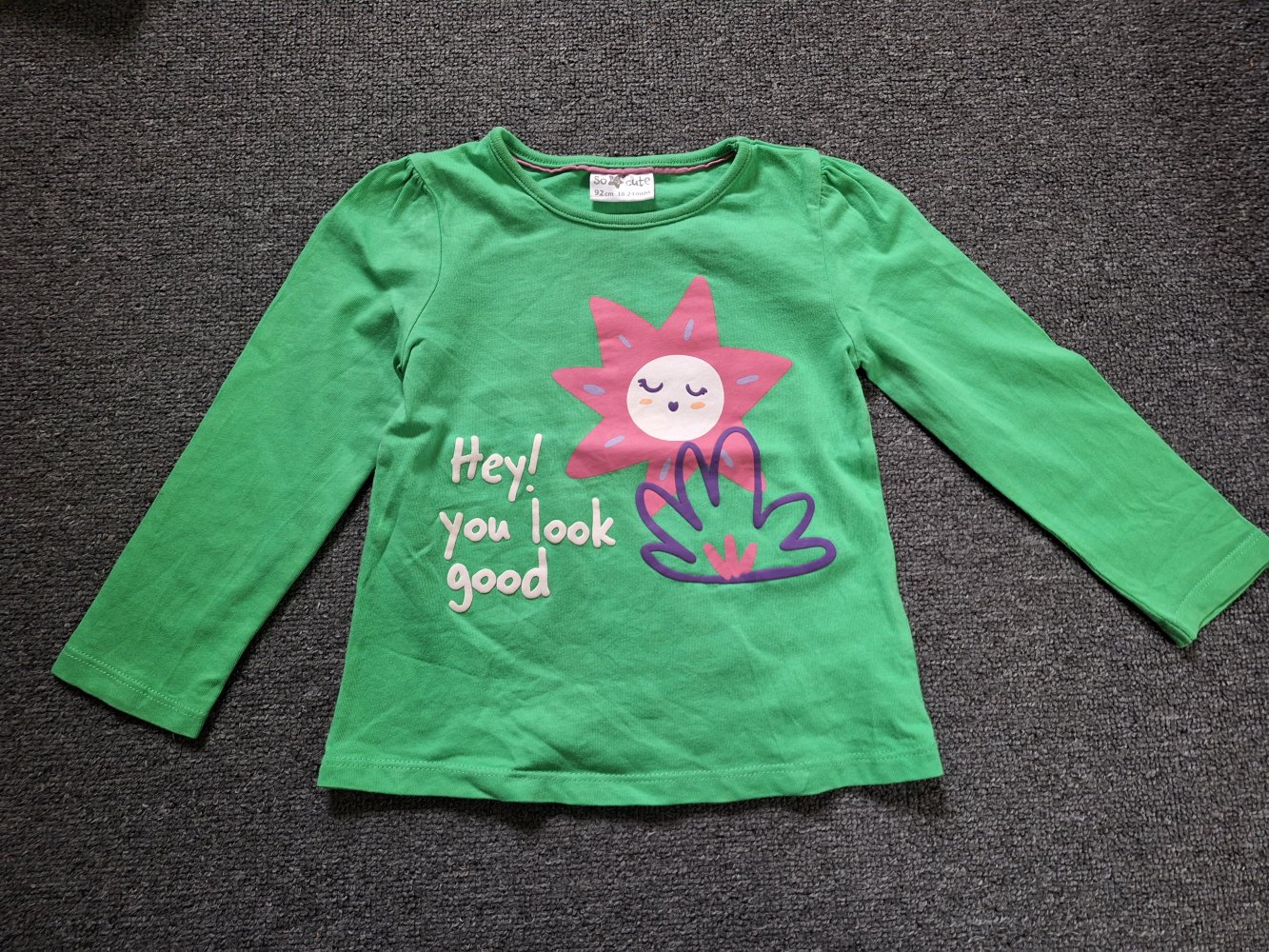 Grünes Longsleeve Sweatshirt Gr. 92 Pullover mit Blume