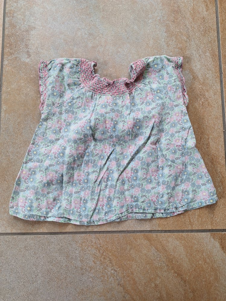 Sommershirt mit Blumen, Gr. 74