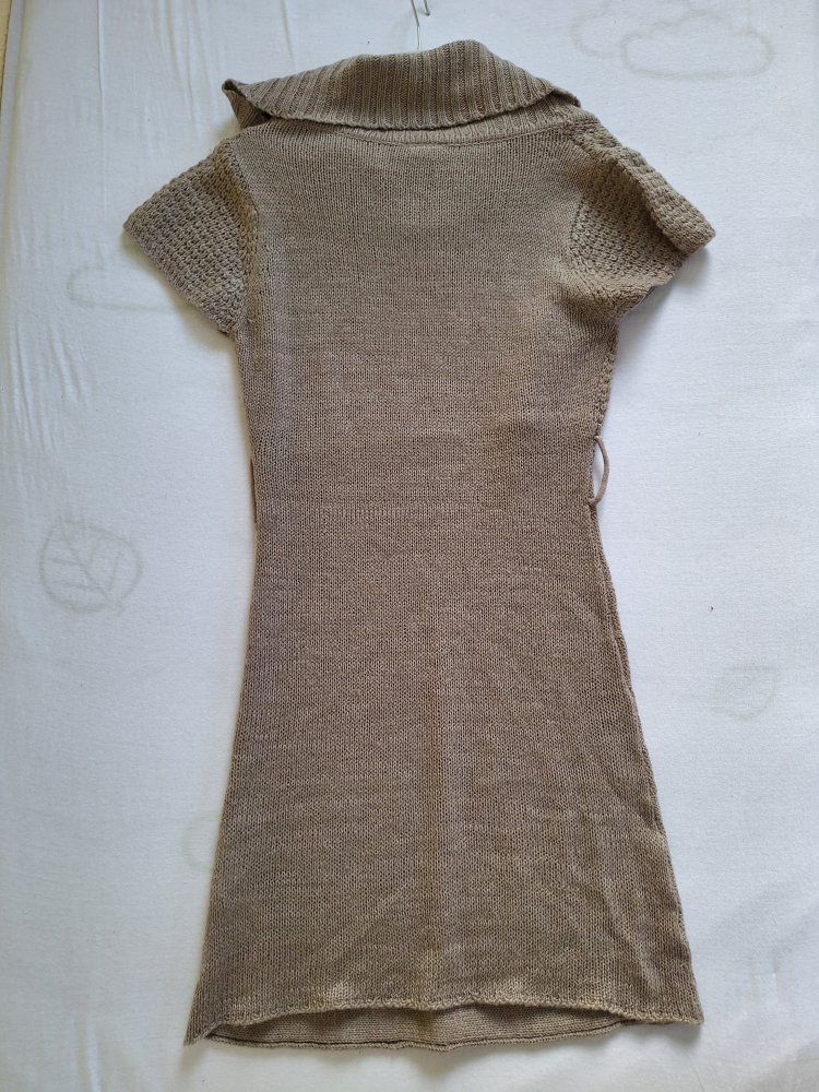 Beigebraunes Strickkleid, Gr. 38