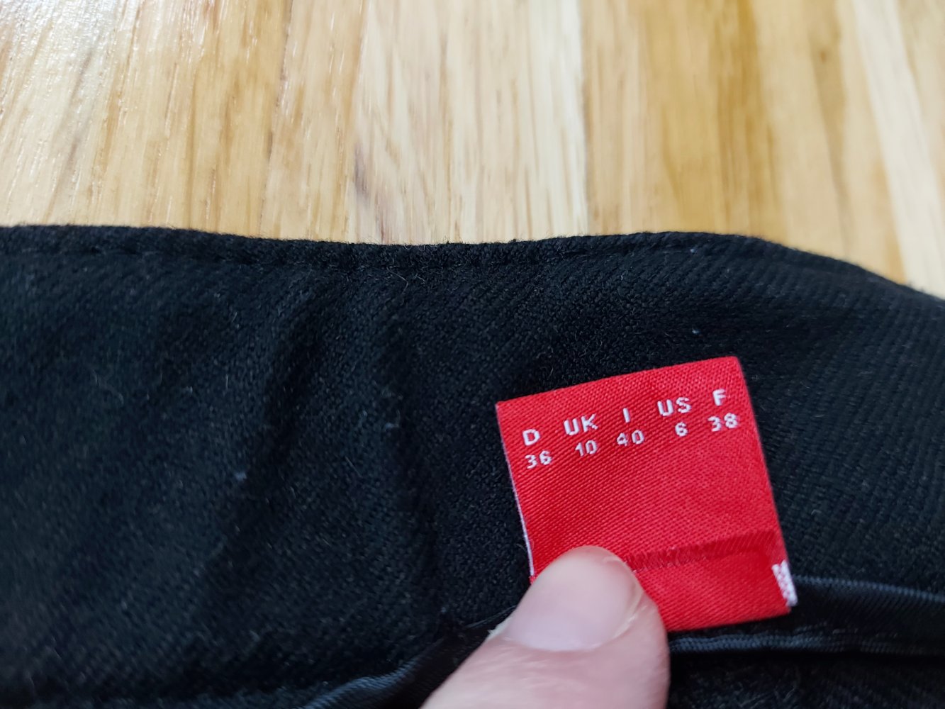 schwarze Esprit-Umstandshose Gr. 36 Stoffhose