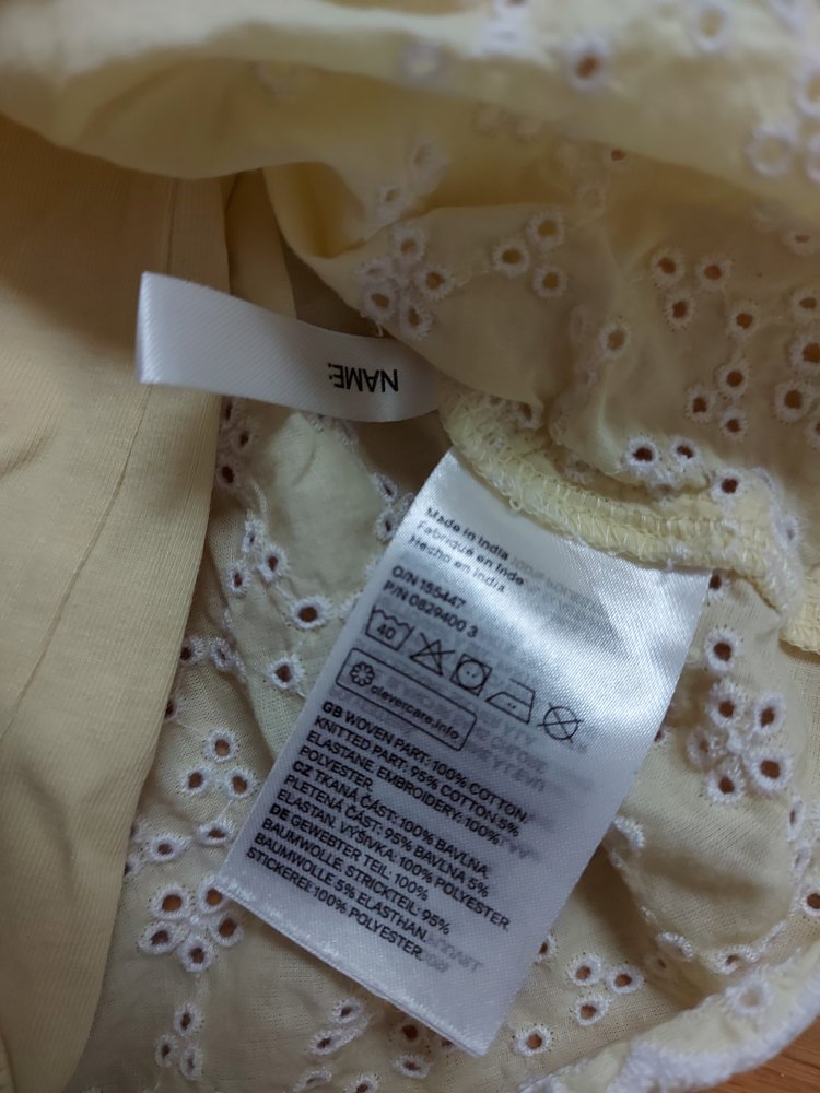 süßes zitronengelbes Babykleidchen mit weißer Stickerei, Gr. 62 Bodykleid