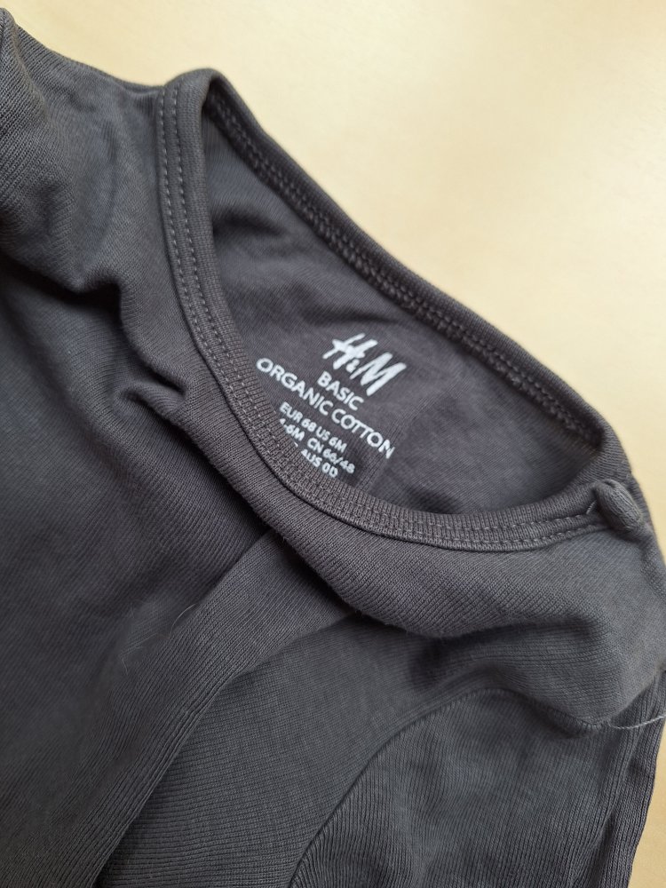 Langärmliger anthrazitgrauer Body Gr. 68