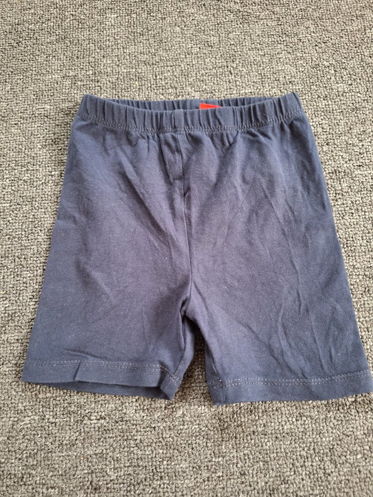 kurze dunkelblaue Hose Gr. 80 s.Oliver