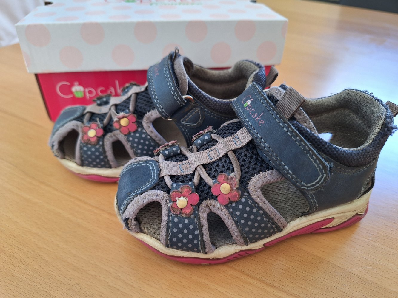 Blümchensandalen Gr. 21